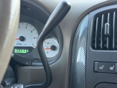 Used 2007 Dodge Grand Caravan SXT FWD image 27