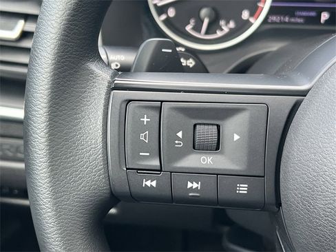 Certified 2023 Nissan Rogue S image 13