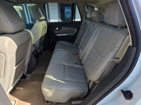 Used 2011 Ford Edge Limited image 19