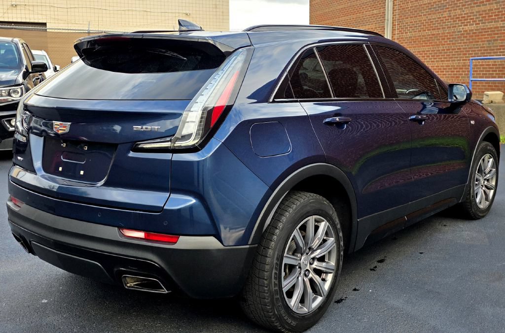 Used 2019 Cadillac XT4 Sport AWD/4WD image 2