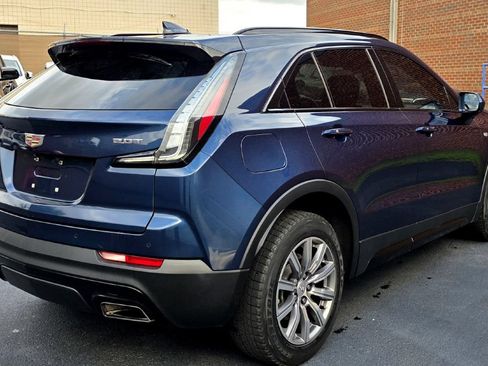 Used 2019 Cadillac XT4 Sport AWD/4WD image 2