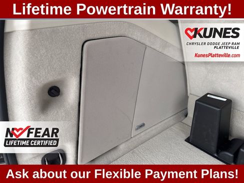 Used 2024 Cadillac Escalade Sport Platinum image 38