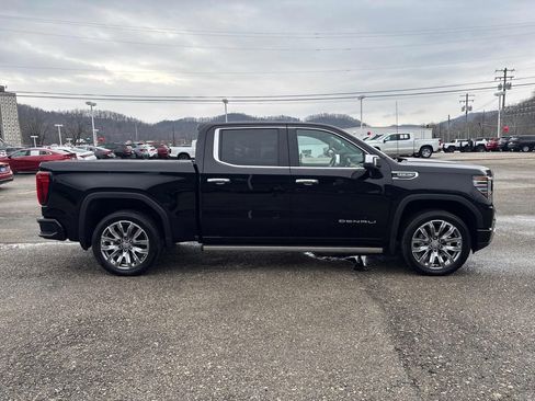 Used 2025 GMC Sierra 1500 Denali w/ Denali Reserve Package image 6