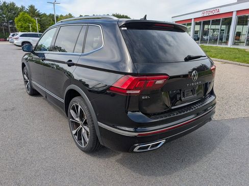 Used 2023 Volkswagen Tiguan SEL R-Line AWD/4WD image 3