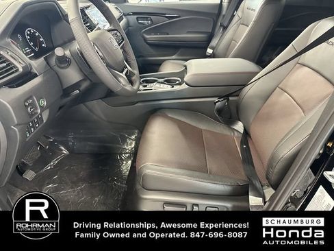 New 2026 Honda Ridgeline Black Edition image 4