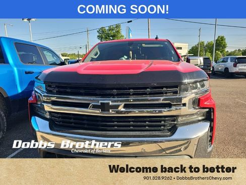 Used 2020 Chevrolet Silverado 1500 LT w/ Texas Edition AWD/4WD image 2