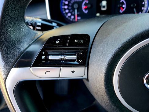 Used 2022 Hyundai Santa Cruz SEL image 12