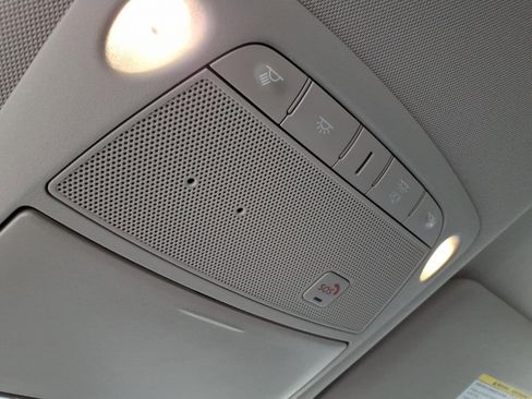 Used 2022 Nissan Rogue Sport SL image 18