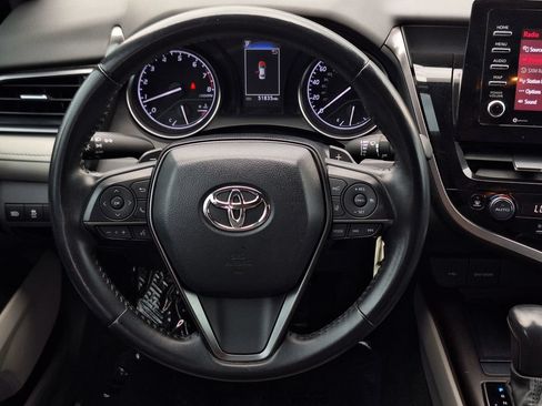 Used 2023 Toyota Camry SE FWD image 15