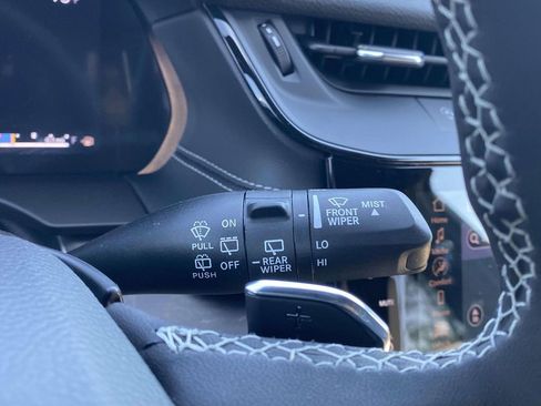 New 2026 Jeep Grand Cherokee L Limited RWD image 57