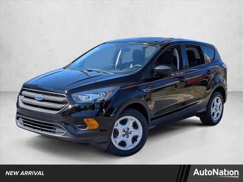 Used 2018 Ford Escape S image 1
