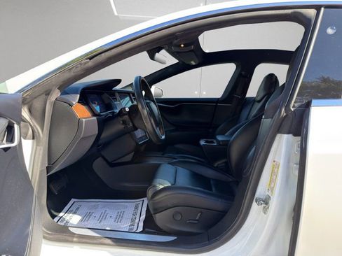 Used 2019 Tesla Model S Long Range image 9