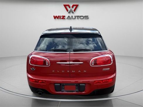 Used 2016 MINI Cooper Clubman image 3