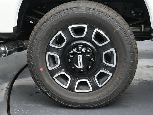 New 2026 Ford F250 Platinum AWD/4WD image 36