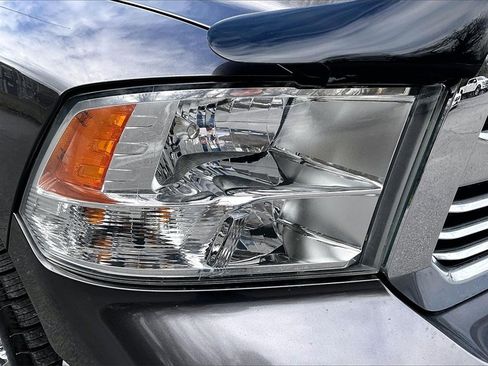 Used 2017 RAM 1500 Big Horn image 32