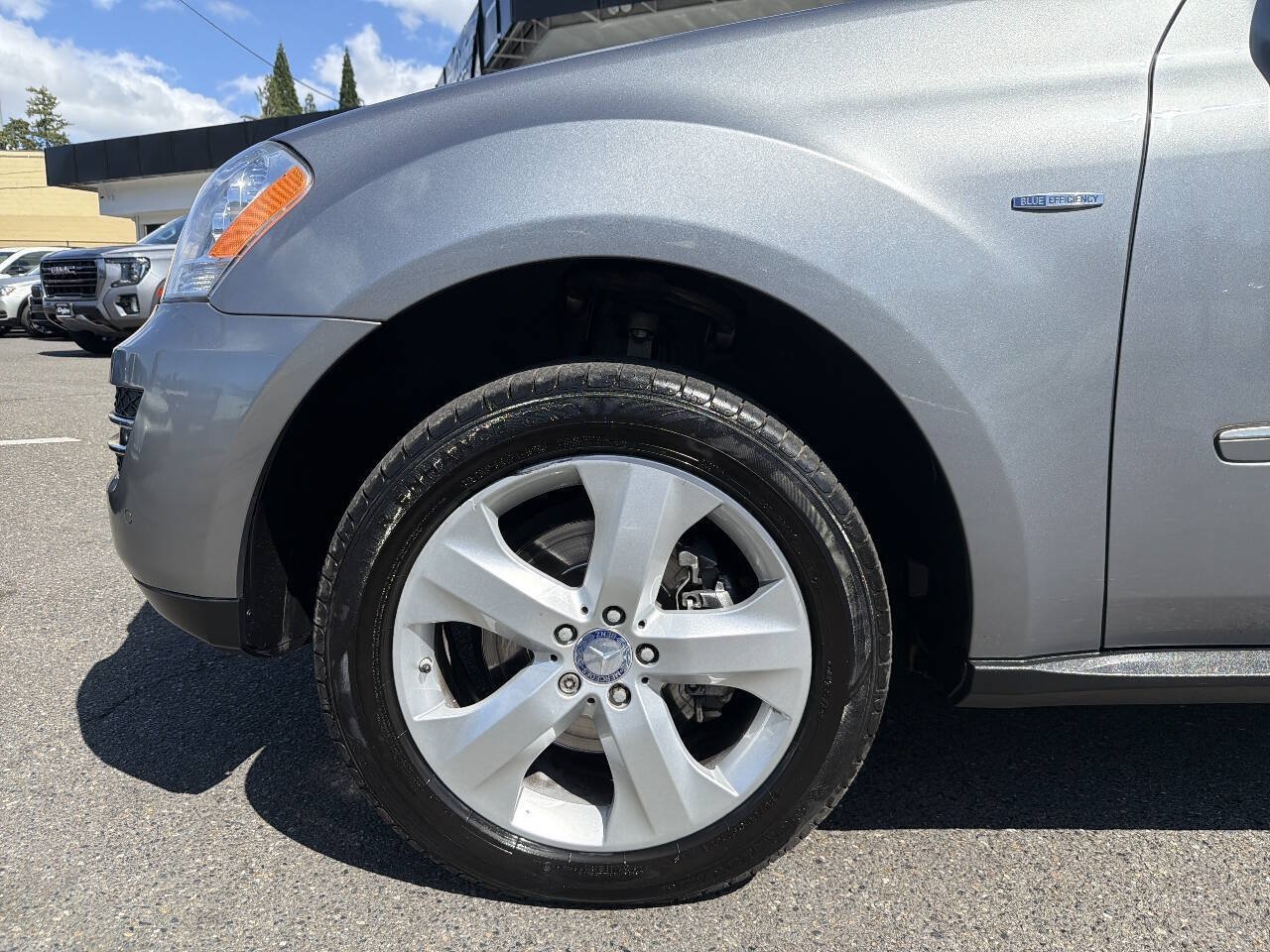 Used 2011 Mercedes-Benz ML 350 BlueTEC 4MATIC image 15