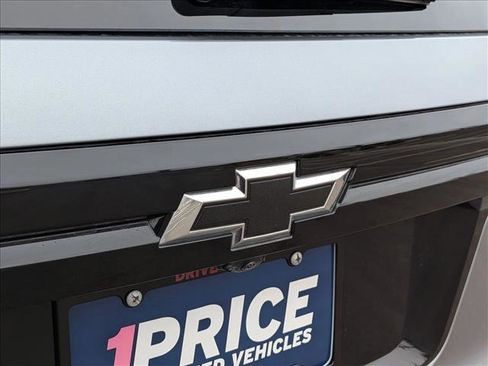 Used 2026 Chevrolet Traverse RS AWD/4WD image 30