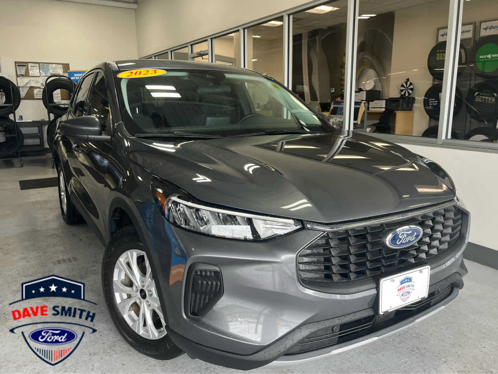Used 2023 Ford Escape Active AWD/4WD image 46