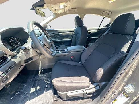 New 2025 Nissan Sentra S image 14
