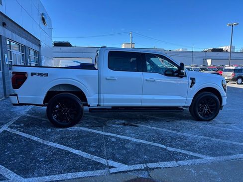 New 2025 Ford F150 Lariat w/ Equipment Group 502A High image 8