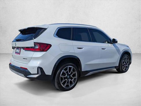 Used 2023 BMW X1 xDrive28i w/ Premium Package AWD/4WD image 5