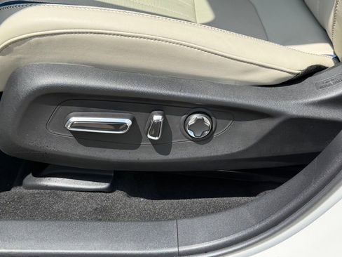 Certified 2025 Acura ADX A-Spec image 27