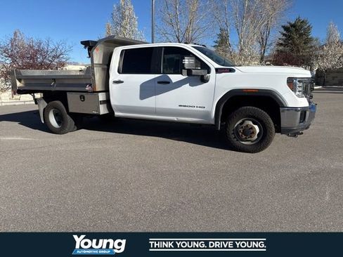 Used 2021 GMC Sierra 3500 4x4 Crew Cab w/ Convenience Package image 11
