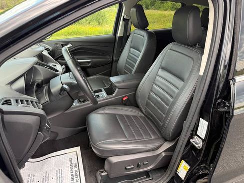 Used 2019 Ford Escape SEL AWD/4WD image 10