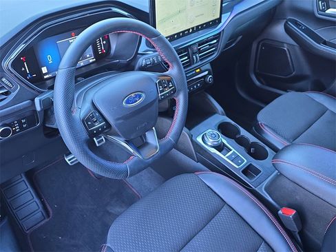 Used 2023 Ford Escape ST-Line w/ Tech Pack #1 image 16