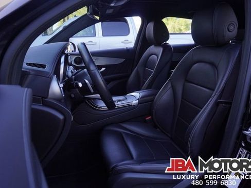Used 2022 Mercedes-Benz GLC 300 4MATIC Coupe image 6