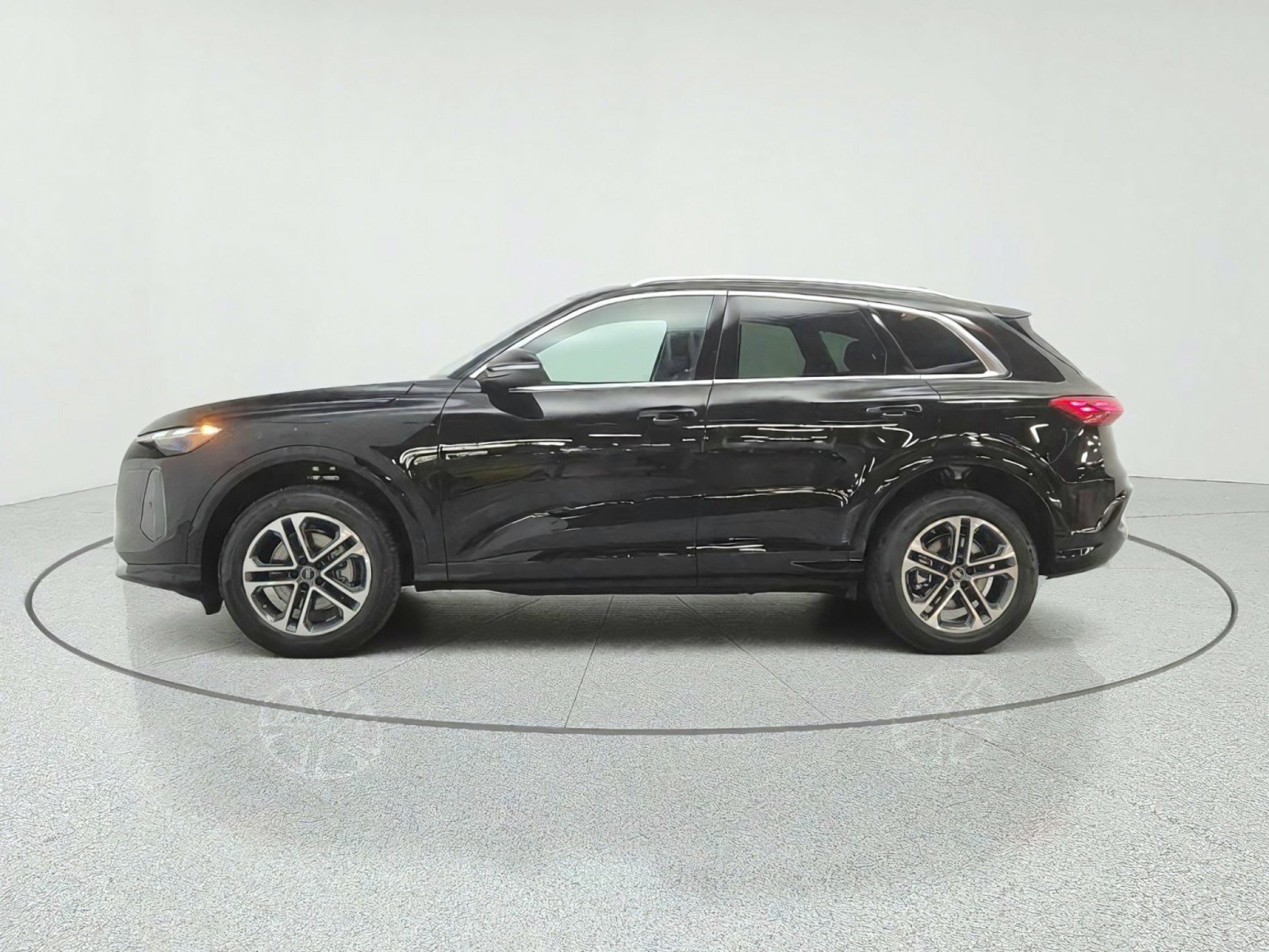 New 2026 Audi Q5 Premium AWD/4WD image 8