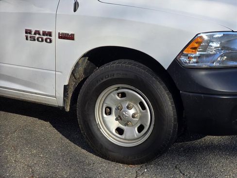 Used 2018 RAM 1500 Tradesman image 6