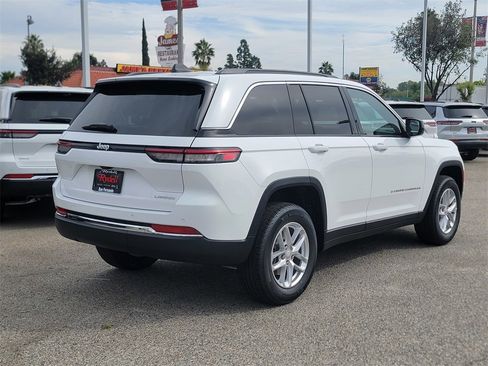 New 2025 Jeep Grand Cherokee Laredo X image 4