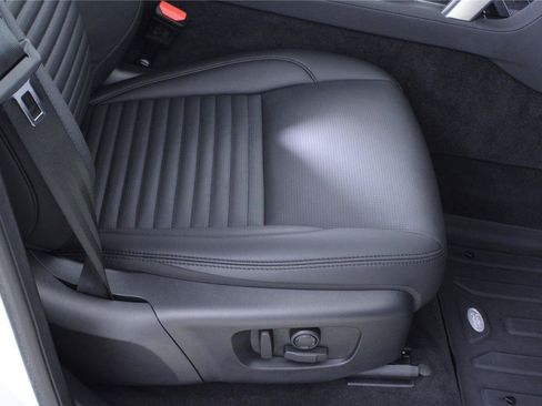 Used 2025 Land Rover Discovery Sport S AWD/4WD image 17