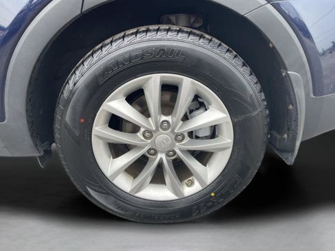 Used 2017 Kia Sorento FWD image 38