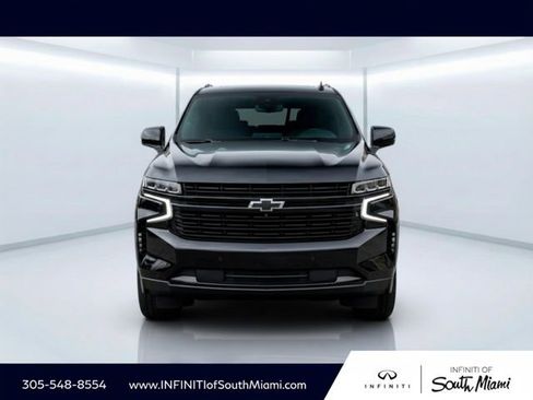 Used 2023 Chevrolet Tahoe RST w/ Luxury Package RWD image 2