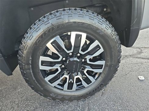 Certified 2024 GMC Sierra 3500 Denali Ultimate image 33