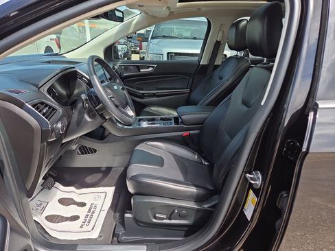 Certified 2022 Ford Edge Titanium w/ Equipment Group 301A AWD/4WD image 24