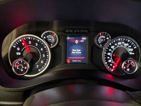 Certified 2025 RAM 2500 Big Horn AWD/4WD image 51