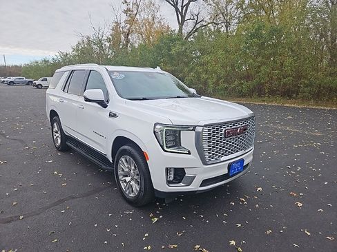 Used 2023 GMC Yukon Denali image 9