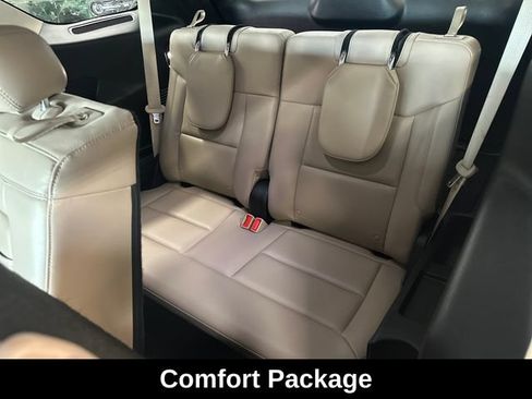 Used 2020 Ford Explorer XLT w/ Equipment Group 202A AWD/4WD image 6