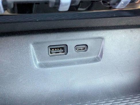 Used 2026 GMC Terrain Elevation w/ Elevation Premium Package image 23