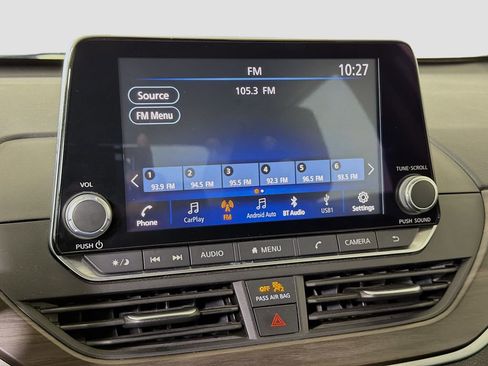 Used 2024 Nissan Altima 2.5 SV image 16