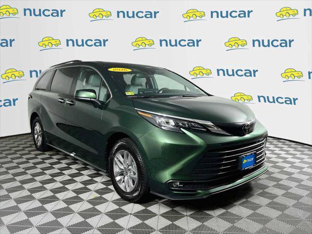 Certified 2026 Toyota Sienna XLE FWD image 1