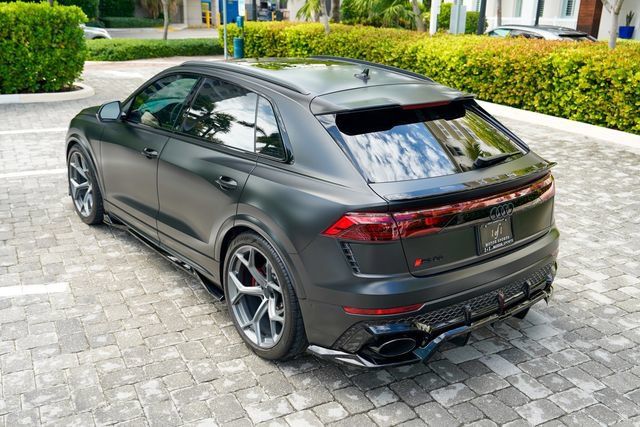 Used 2026 Audi RS Q8 performance AWD/4WD image 21