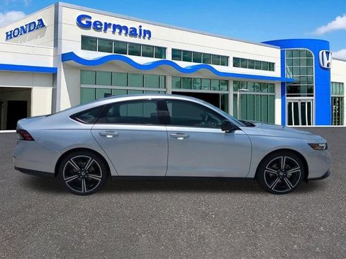 New 2026 Honda Accord SE image 2