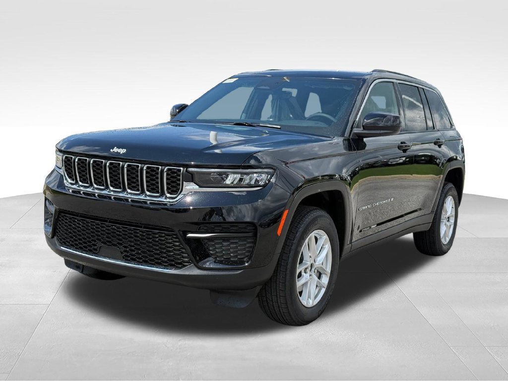New 2026 Jeep Grand Cherokee Laredo AWD/4WD 360° Tour