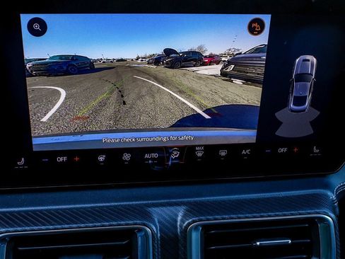 Used 2025 Ford Mustang Premium image 19