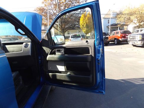 Used 2011 Ford F150 XLT image 26