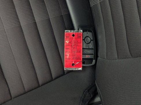 Used 2025 Ford Explorer ST-Line w/ ST-Line Street Pack image 37